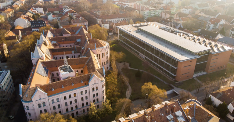 Đại học Szeged (SZTE)