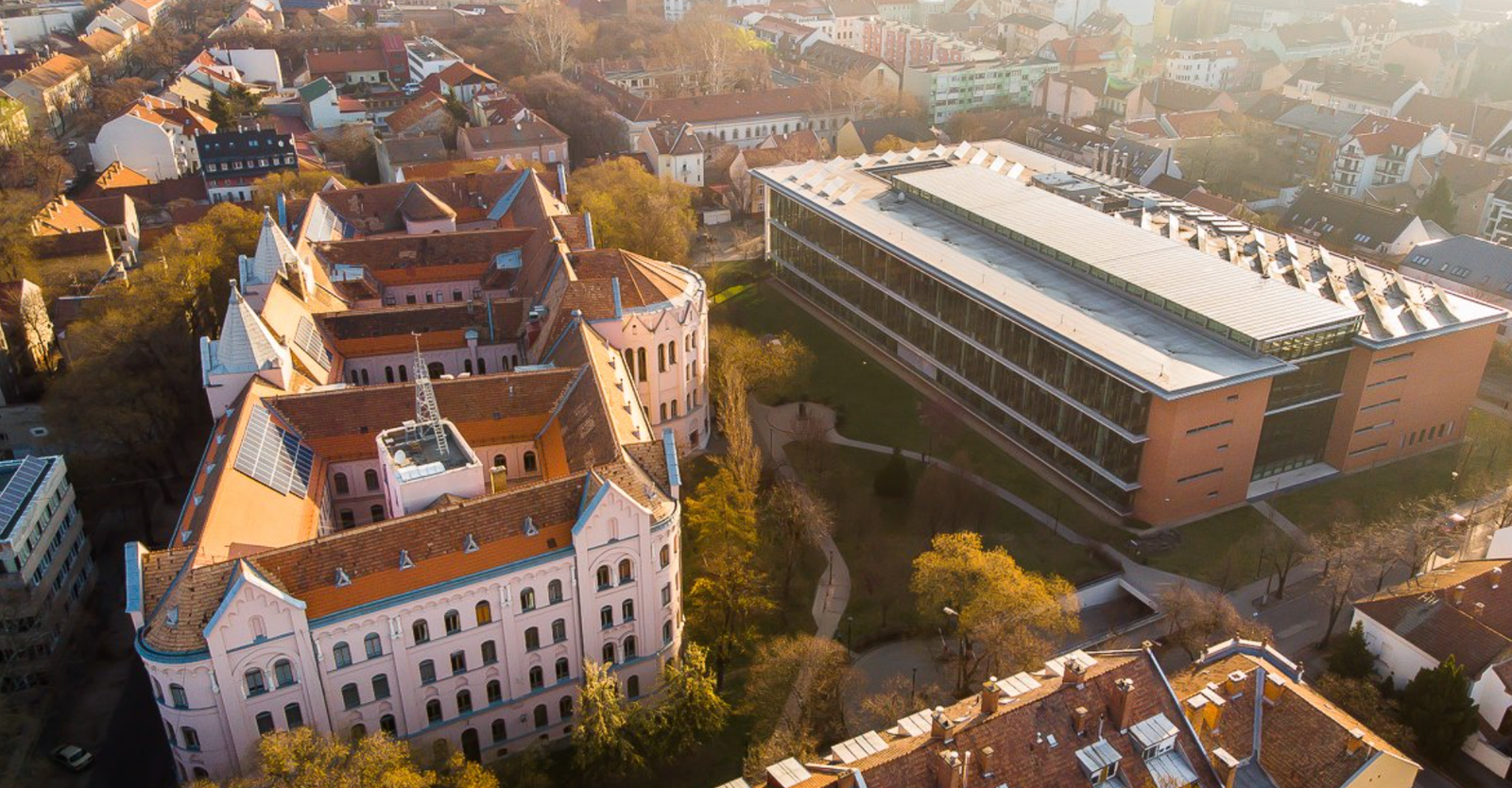Đại học Szeged (SZTE)
