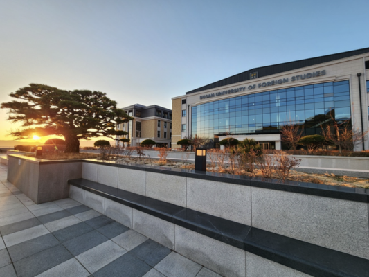 Đại học Ngoại Ngữ Busan